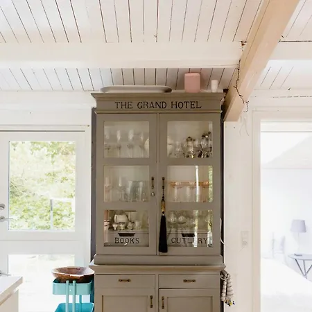 Charming And Cozy Summerhouse In * Gilleleje