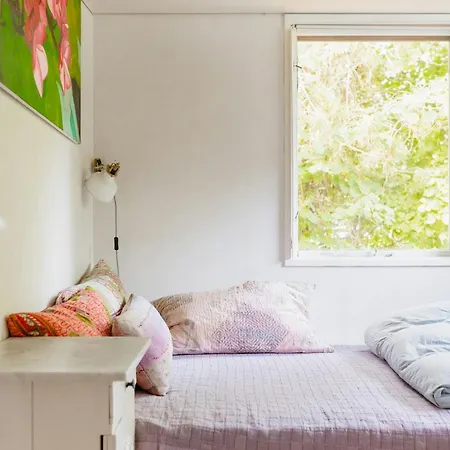 Charming And Cozy Summerhouse In בית נופש גיללייה