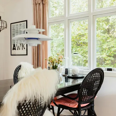 Charming And Cozy Summerhouse In Gilleleje