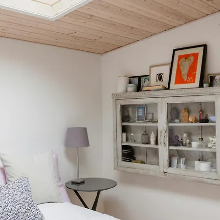 Charming And Cozy Summerhouse In Gilleleje