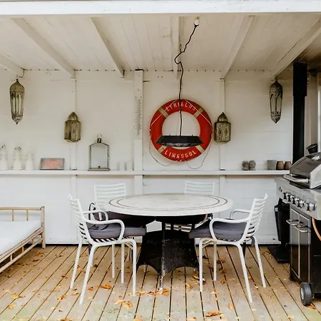 Charming And Cozy Summerhouse In *