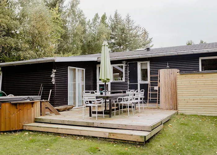 Casa de Férias Charming And Cozy Summerhouse In *